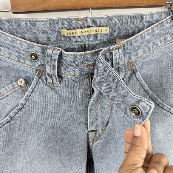 Sergio Valente Women’s Blue Jeans Bermuda Shorts Size 29 Stretch - Picture 8 of 15